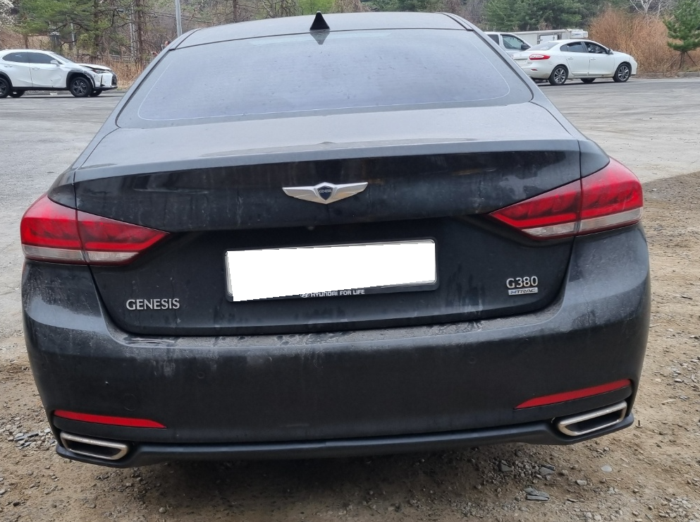 2015 Genesis DH G380 Exclusive AWD (031814) pre-producted