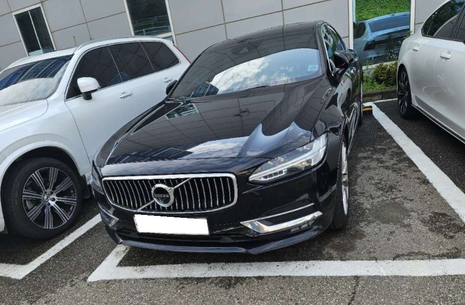 2020 Volvo S90 T5 Inscription (081491) pre-producted
