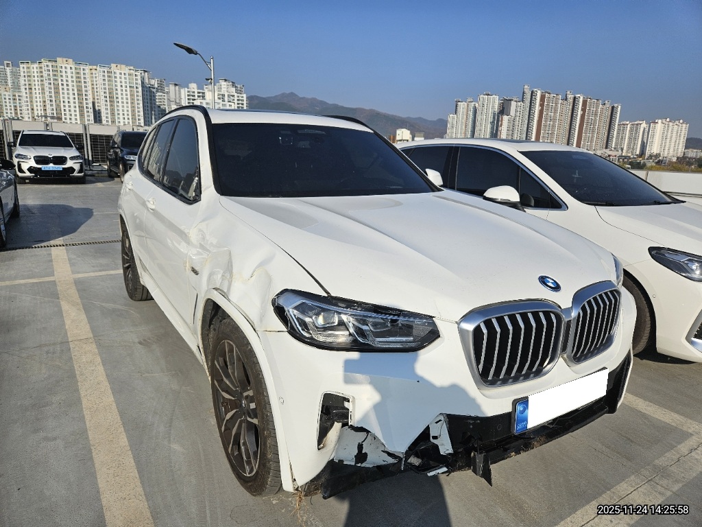 2022 BMW X3 (G01) xDrive 30e M Sport Pro (K87889) pre-producted