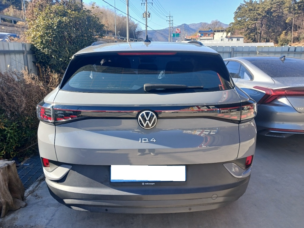 2022 Volkswagen ID.4 Pro (045602) pre-producted