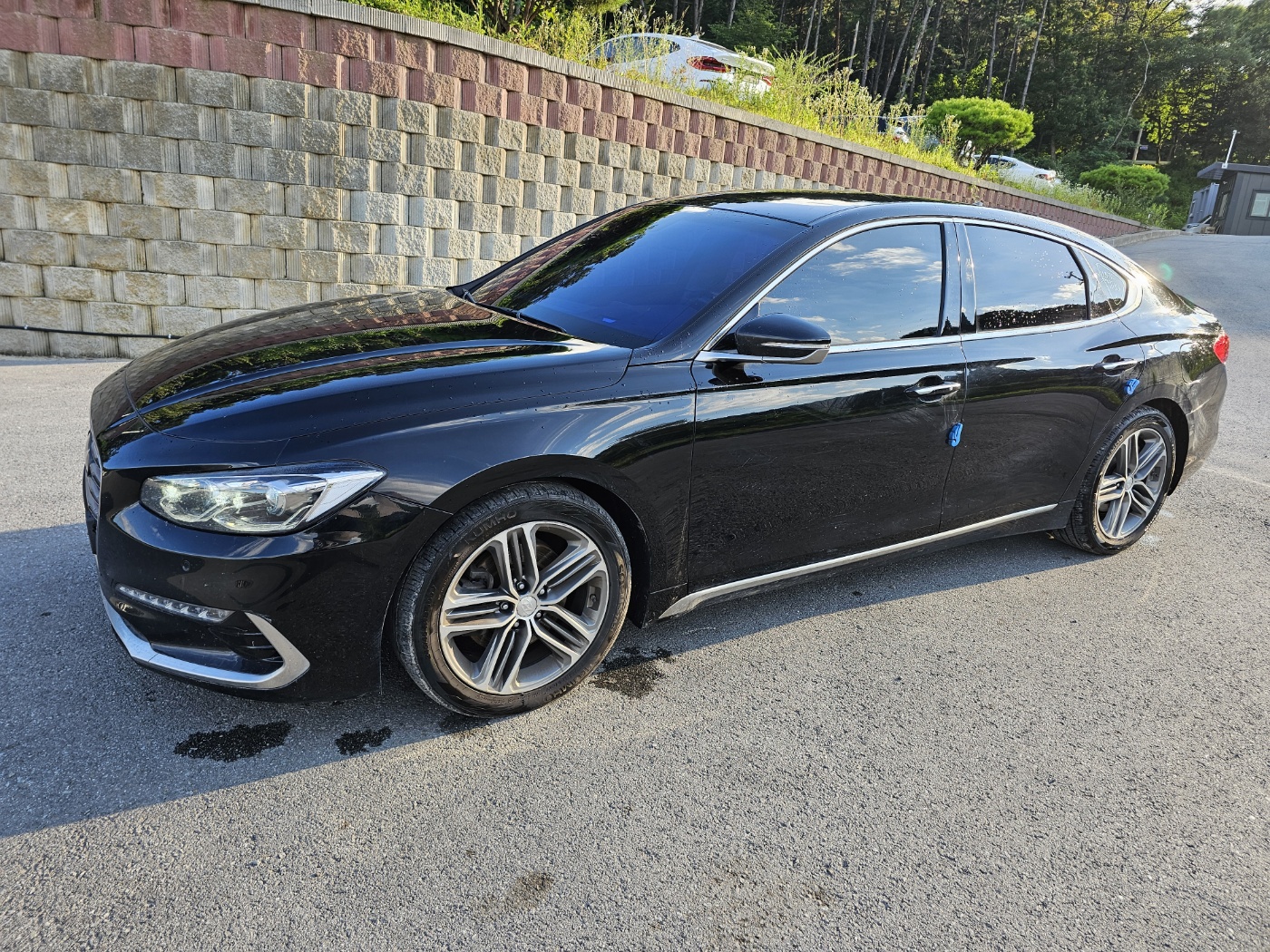 2018 Grandeur IG 2.2 VGT Premium (S/N: 057598)