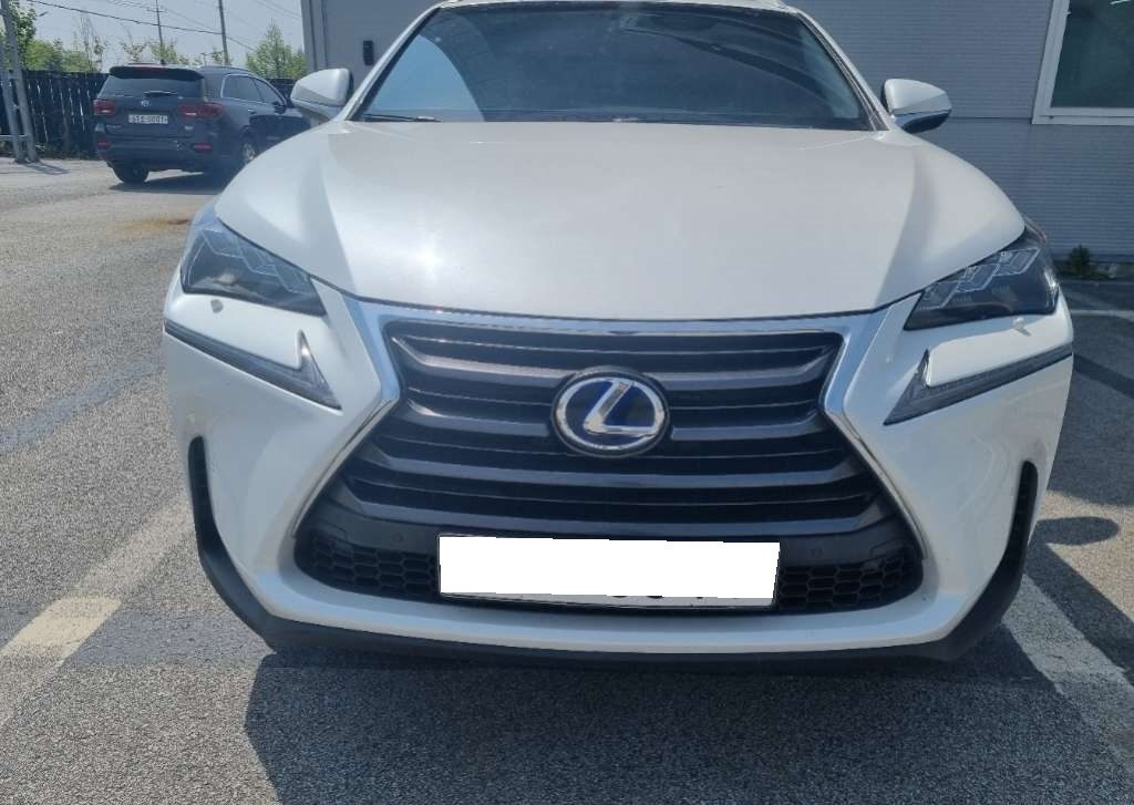 [Reserved]2017 Lexus NX 300h Supreme (053020) pre-producted