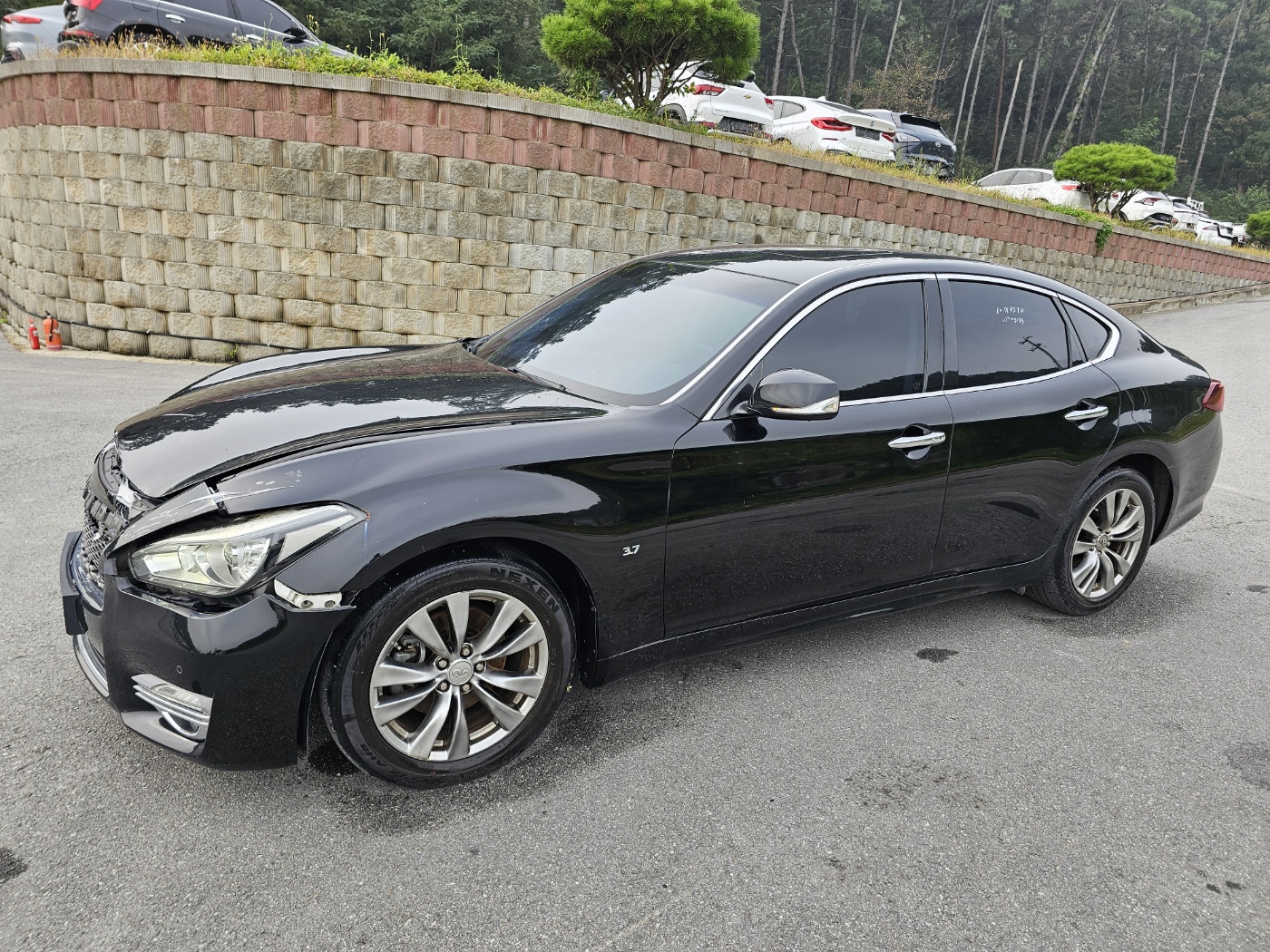 2015 Infiniti Q70 3.7 Premium (S/N: 560083)