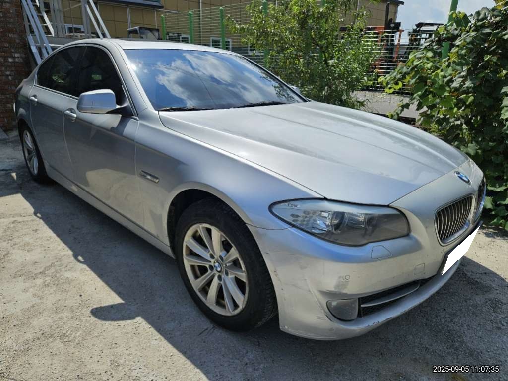 2012 BMW 5 Series (F10) 520d (Y41867) pre-producted