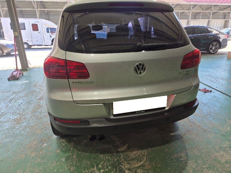 2014 Volkswagen New Tiguan 2.0 TDI Premium (606383) pre-producted