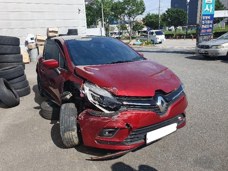 [SOLDOUT]2019 Clio Intense Panoramic (736384) pre-producted