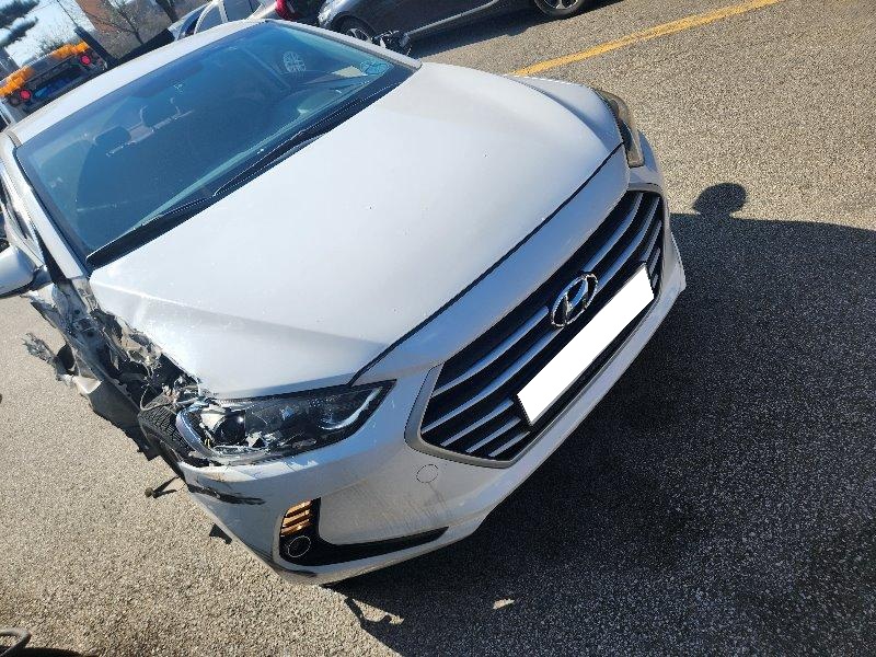 2017 Avante AD 1.6 LPI Smart (rental car) (385667) pre-producted