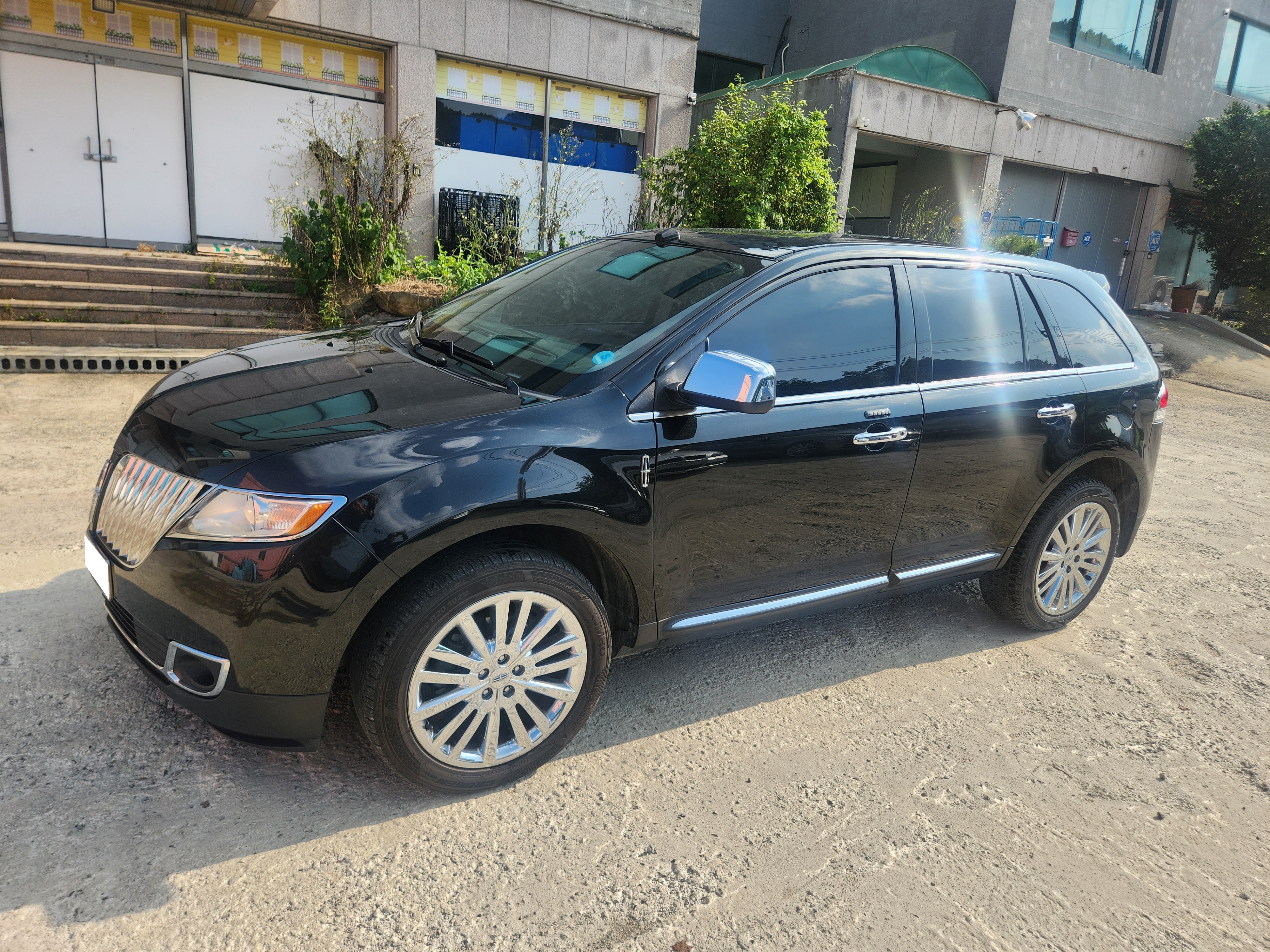 2012 Lincoln New MKX 3.7 AWD (S/N: L09479)