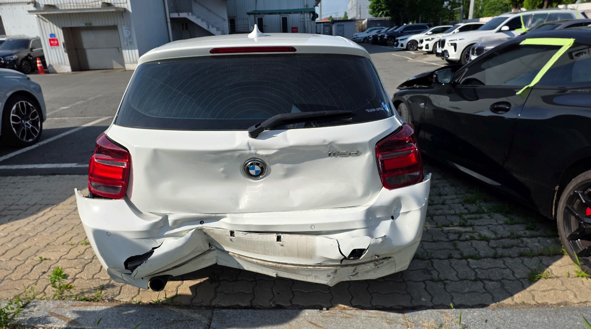 2015 BMW 1 Series (F20) 118d (838433) pre-producted